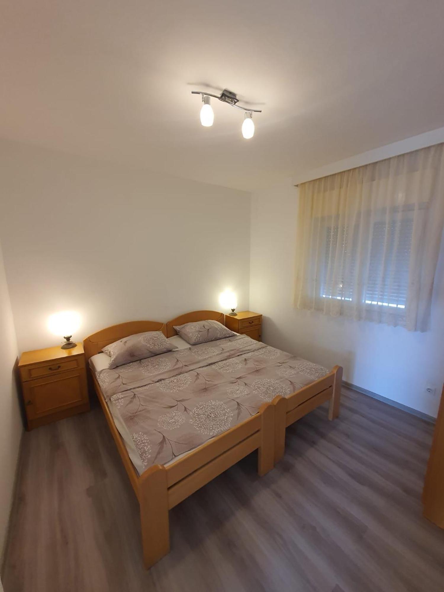 Guesthouse Mila Tisno Exterior foto