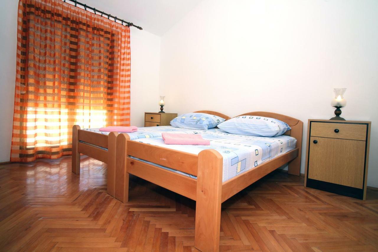Guesthouse Mila Tisno Exterior foto